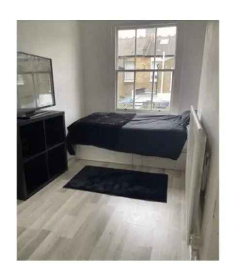 House For Rent in London, England