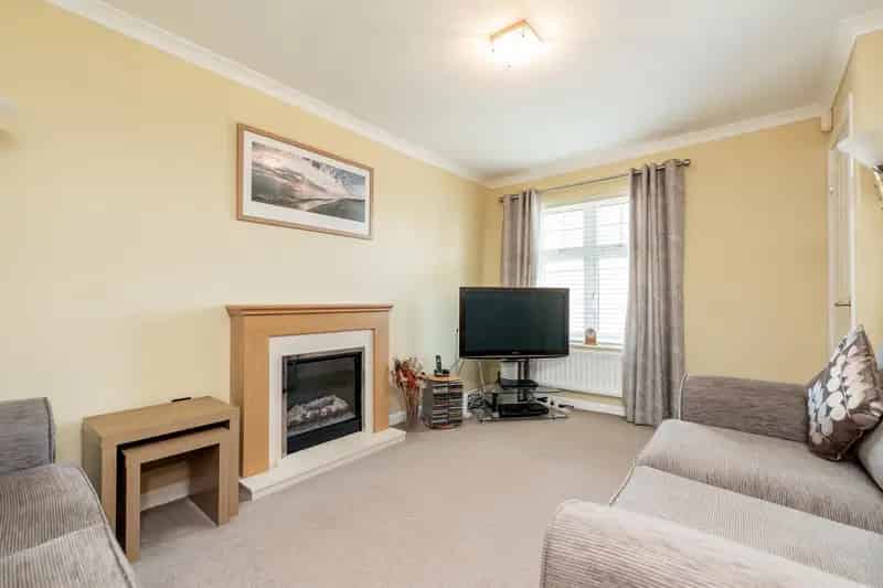 2 Bed Semi-Detached House for Sale in Cove