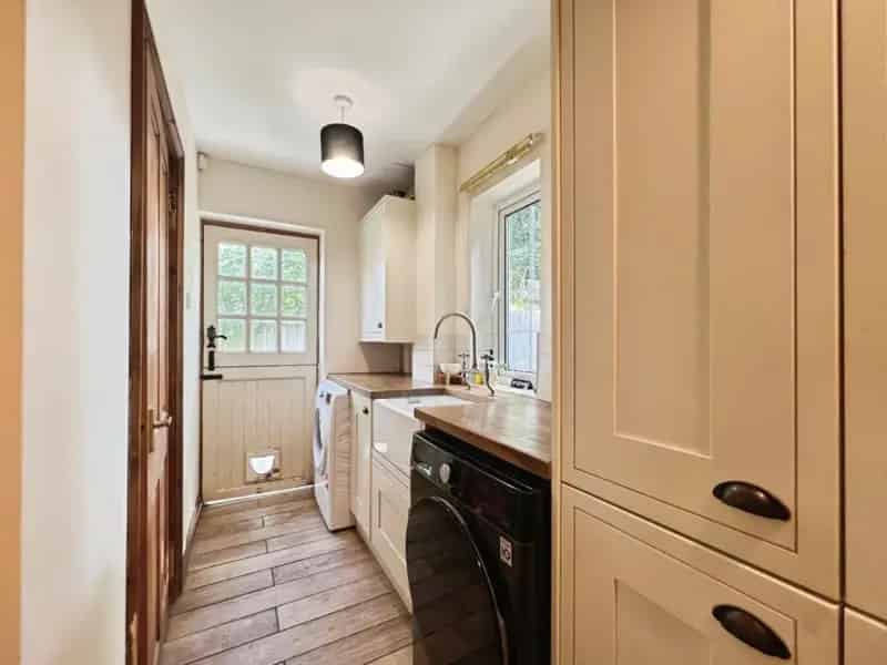 5 Bed Detached Character Cottage For Sale