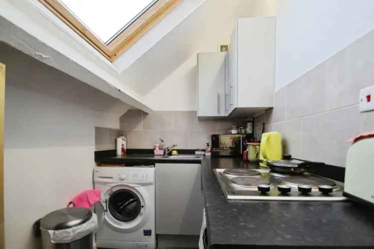 1 Bedroom Flat To Rent Available July 16 2025
