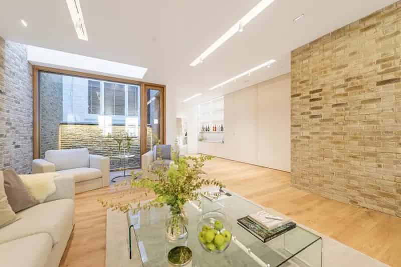 Modern Mews House near Marylebone and Baker Street