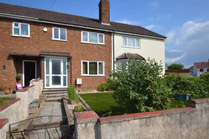 3 Bedroom Terraced House for Sale No Onward Chain