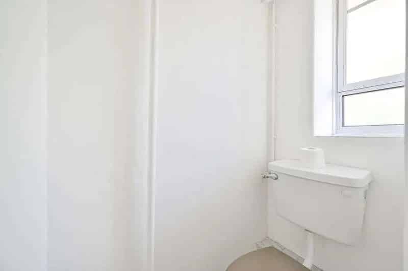 2 Bed Flat for Sale in White City