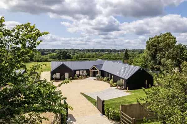 Luxury 5-Bed 5-Bath Home with 2.6 Acres and Outbuildings