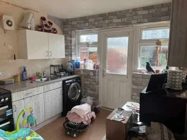 2-Bedroom Bungalow Swap for 1-Bedroom with Garden