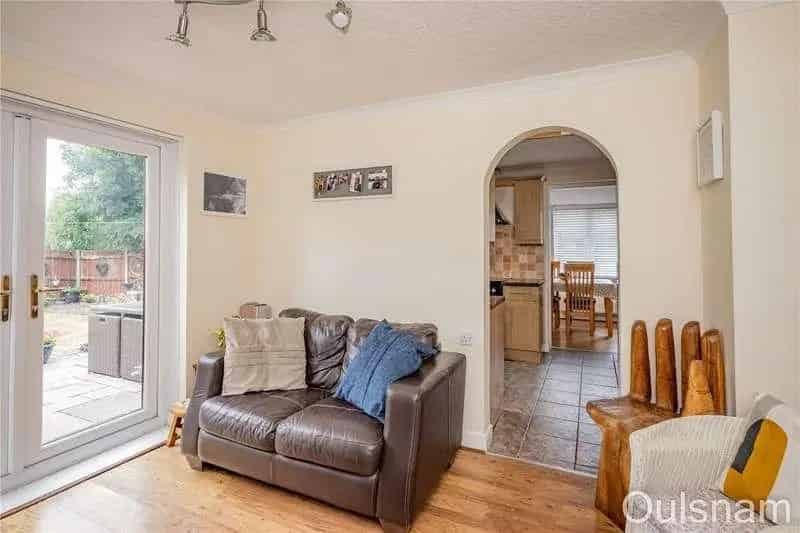 4 Bed Detached House for Sale