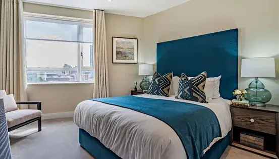 Luxury 1-Bedroom Canary Wharf Apartment 63m²