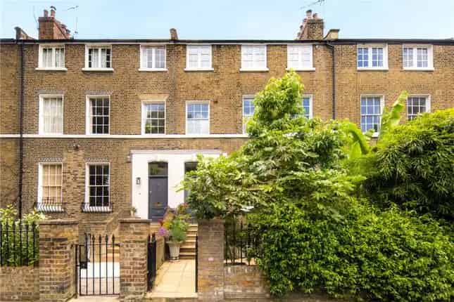Grade II Listed Georgian House for Sale in London