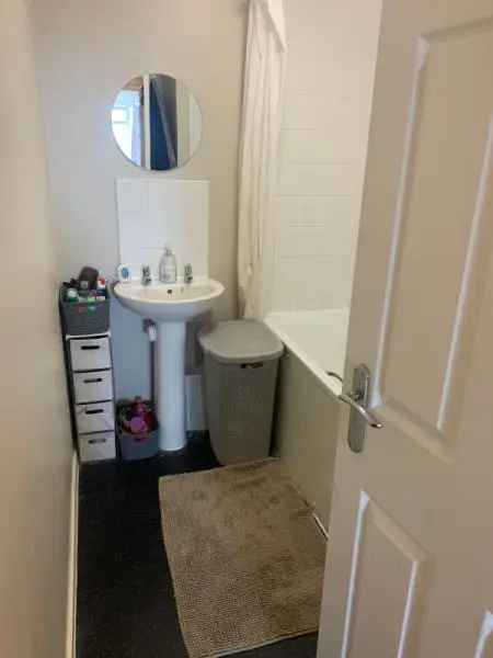 Flat For Rent in Chelmsford, England