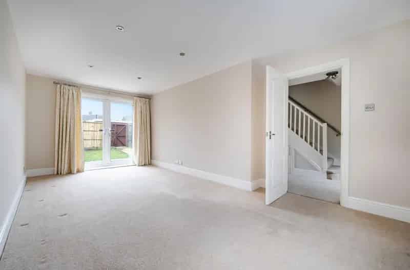 3 Bedroom Terraced House for Sale No Onward Chain Basingstoke