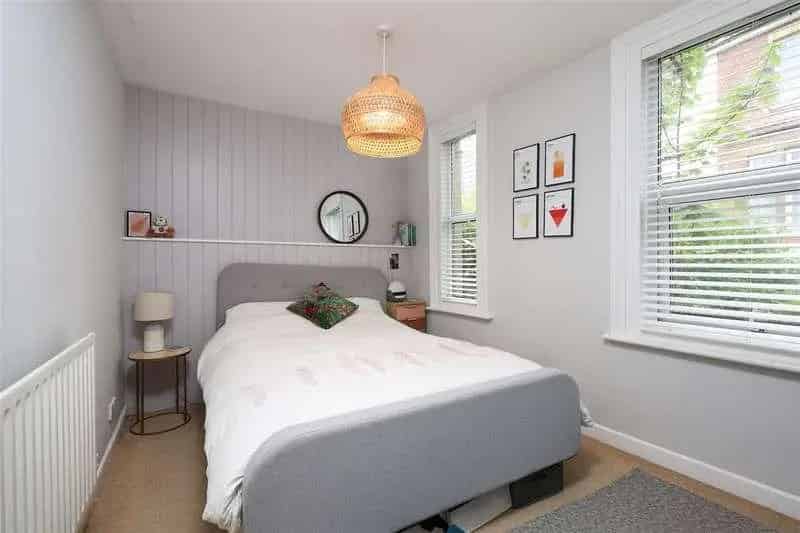 2 Bed Garden Flat for Sale