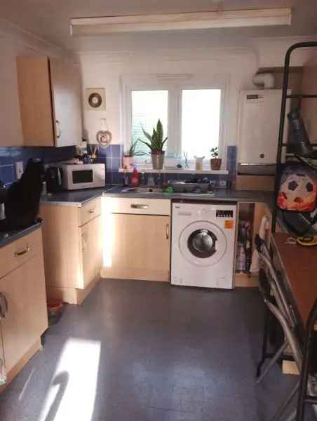 Flat For Rent in Peterborough, England