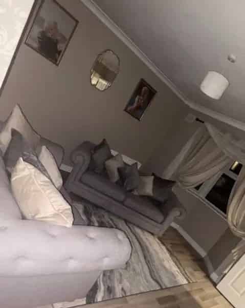 3 Bedroom House Medium Garden Decent Drive