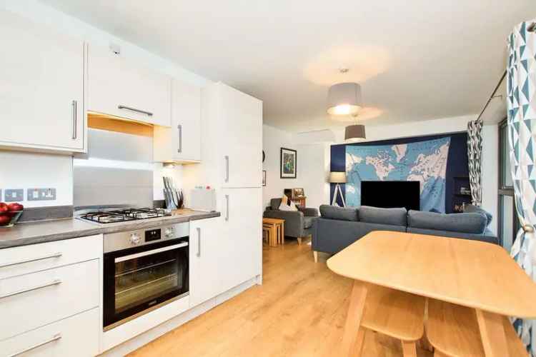 2 Bedroom Flat for Sale Edinburgh