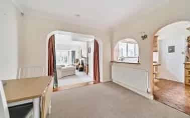 Spacious Family Home Near Looe with Large Garden and Garage