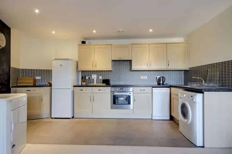 1 Bedroom Apartment Near Clapton Station