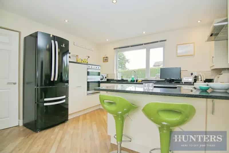 2 bedroom Bungalow
 For Sale