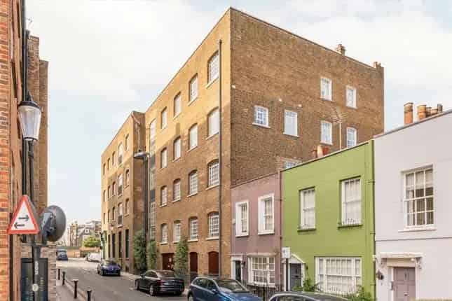 Kensington W8 Flat for Sale  - Historic Warehouse Conversion