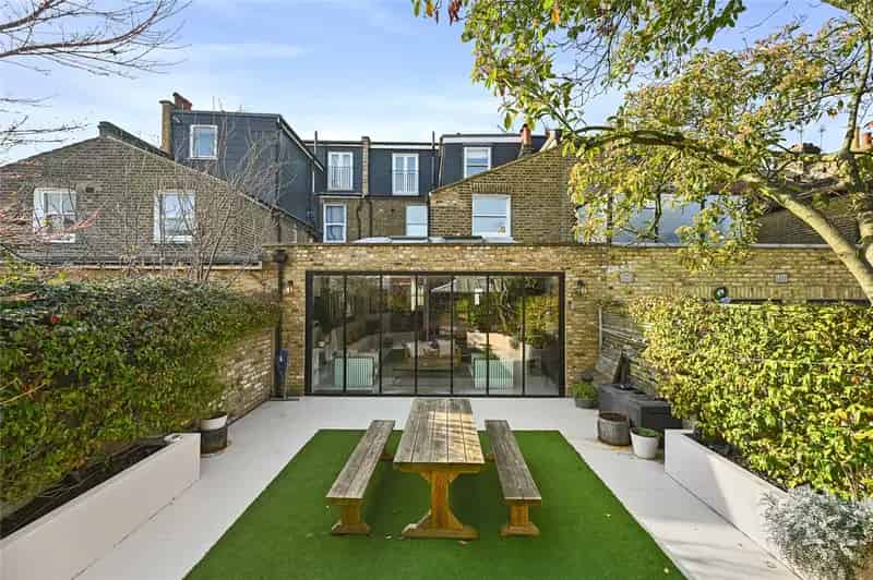 4 Bedroom Victorian House Shepherds Bush