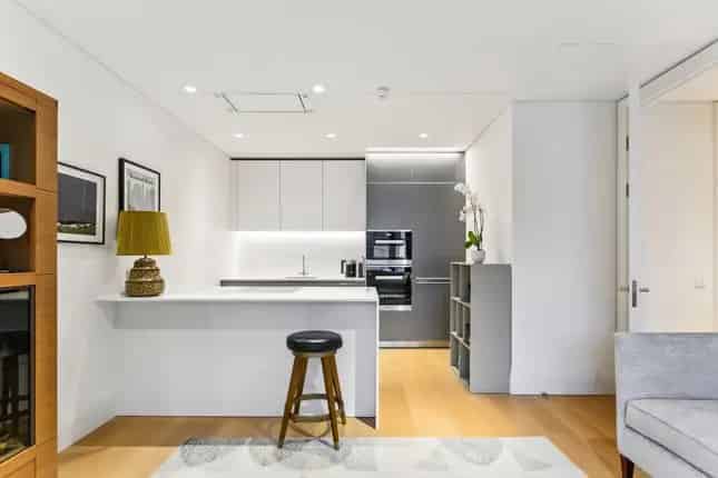 Flat for Sale in Campden Hill London W8