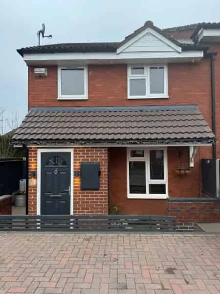 3-Bedroom House with New Bathroom and Garage