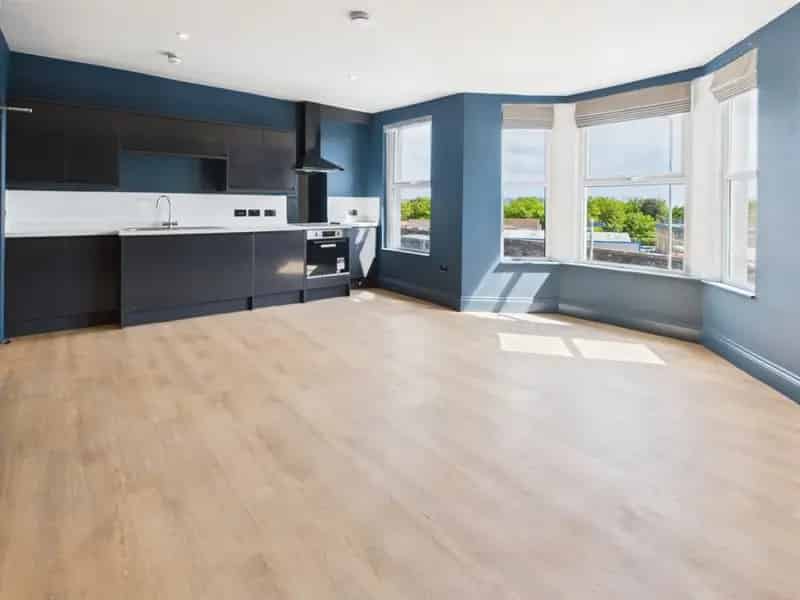 1 Bedroom Flat To Rent Available May 30 2025