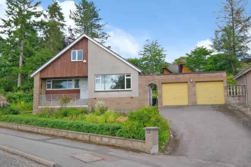 6 Bedroom Detached House Bieldside