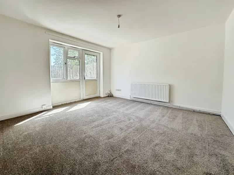 2 Bedroom End Terrace House for Rent Leeds LS11