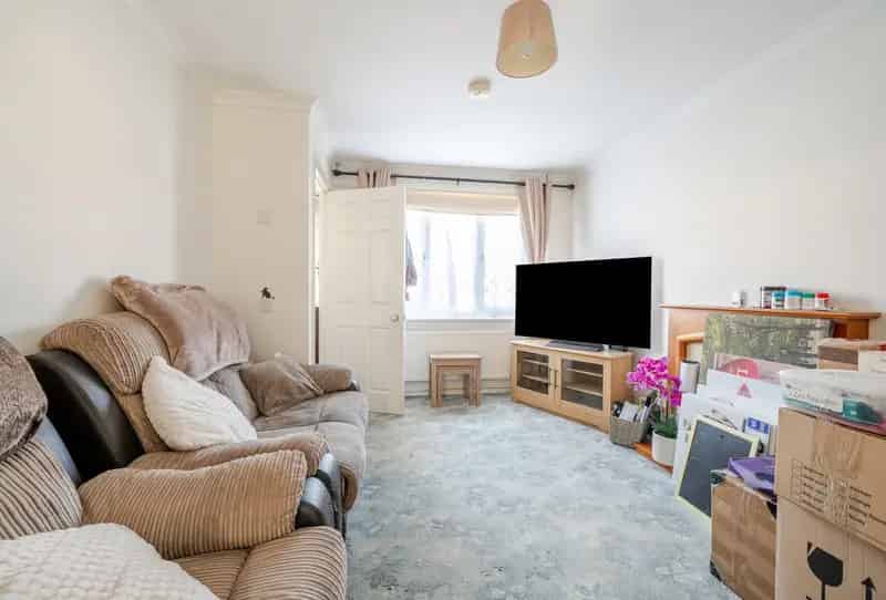 2 Bedroom House for Sale Downend
