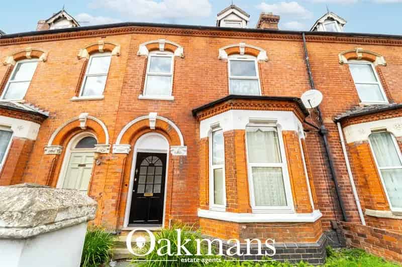 6 Bedroom Terraced House for Sale