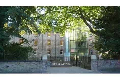 1 Bedroom Studio Flat Manchester Student Accommodation
