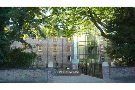 1 Bedroom Studio Flat Manchester Student Accommodation