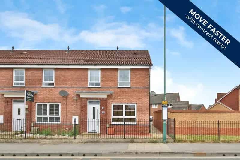 2 Bedroom End Terrace House for Sale