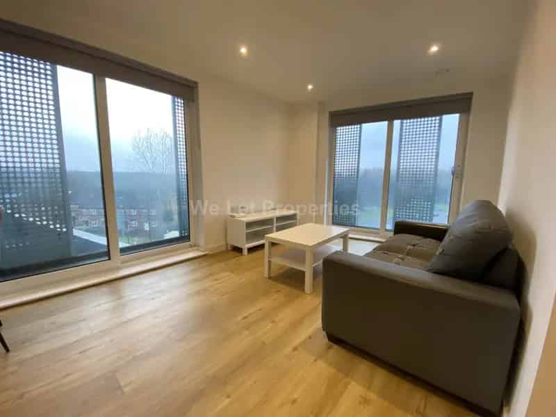 2 Bedroom Apartment House to Rent Manchester City Centre