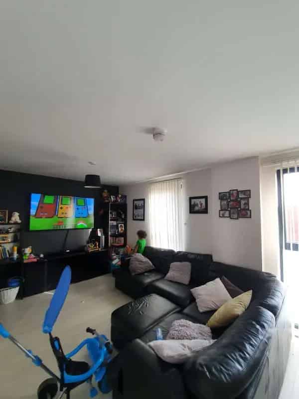 3 Double Bed Maisonette Edmonton North London Spacious Family Home