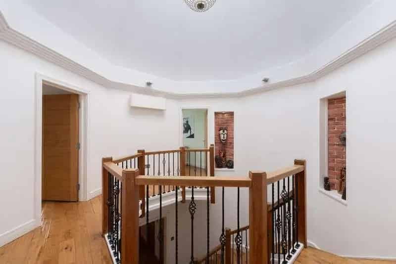 5 Bedroom House for Sale in Tulse Hill