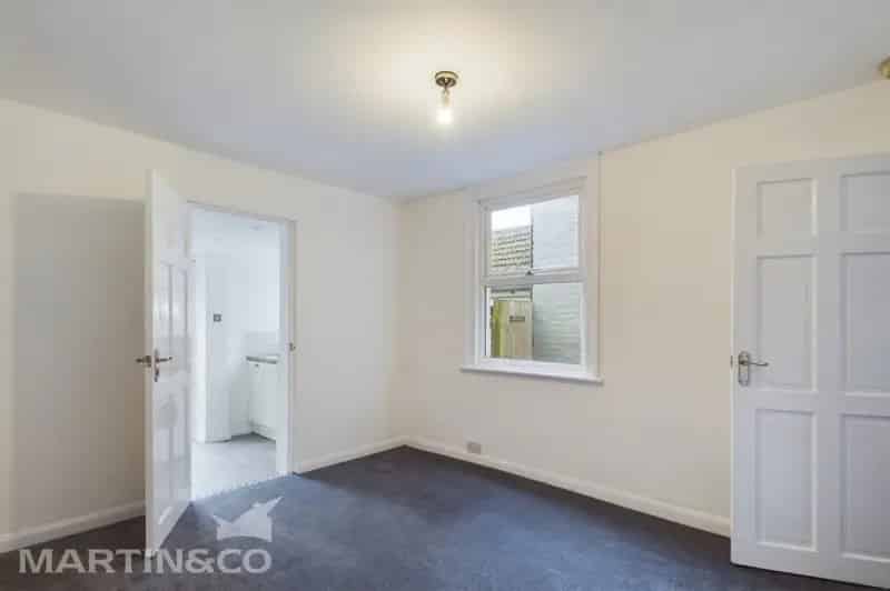 2 Bedroom House To Rent