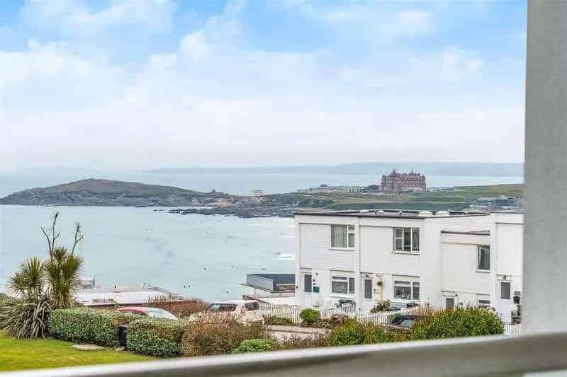 4 Bed House for Sale Breathtaking Coastal Views