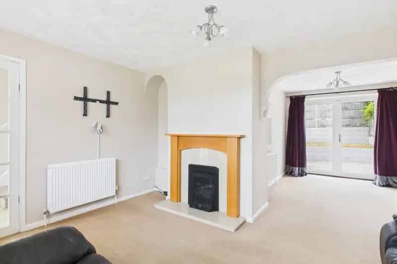 3 Bedroom Semi Detached House to Rent Portishead