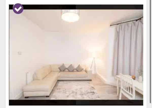 2 Bed Garden Flat Swap - Spacious Living Room, Ideal for Small Family