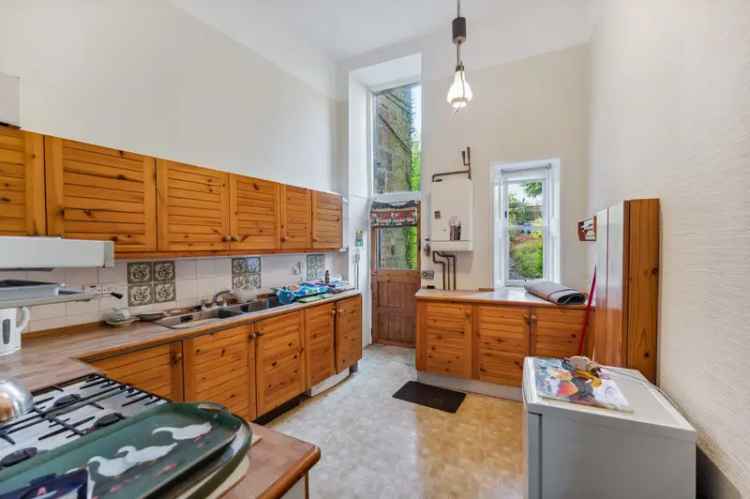 One Bedroom Apartment in Crown Circus West End Glasgow