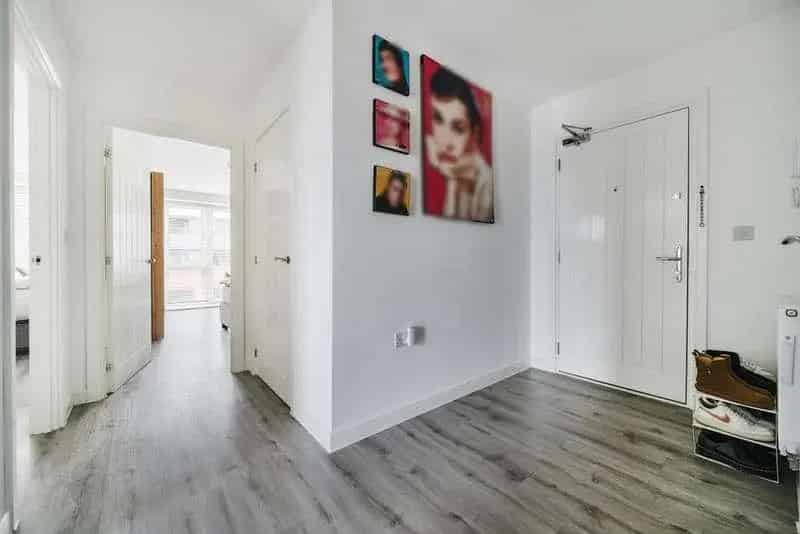 3 Bed Flat for Sale Near Station Town Centre Oracle Riverside
