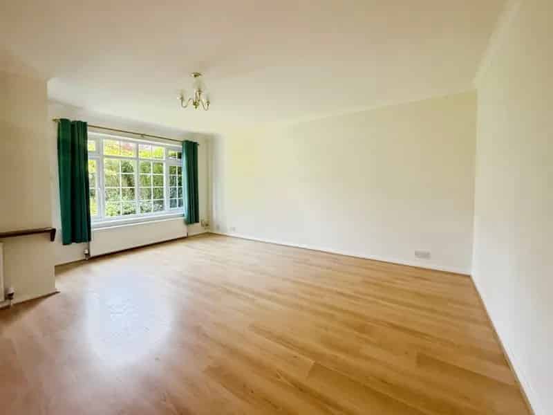 3 Bedroom House To Rent