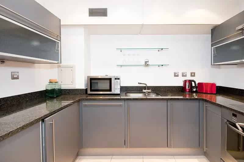 2 Bedroom River View Apartment near Houses of Parliament