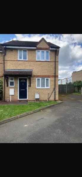 House For Rent in Reigate and Banstead, England