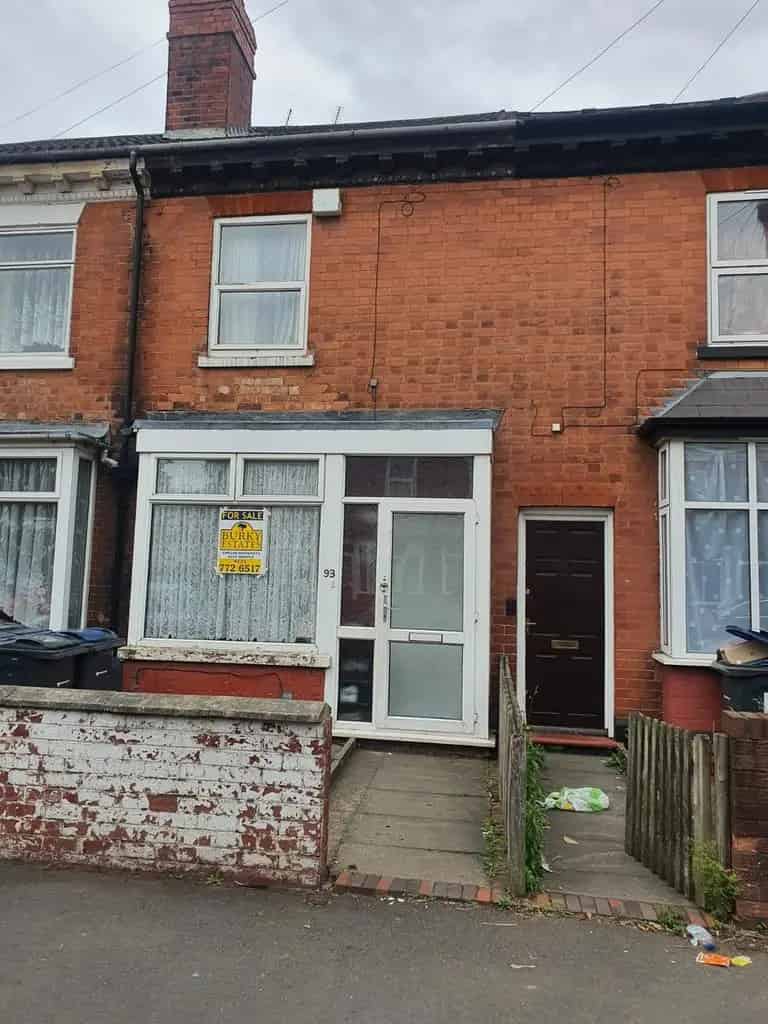 3 Bedroom Terraced House for Sale