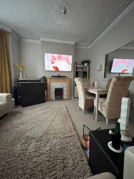 Flat For Rent , London, England