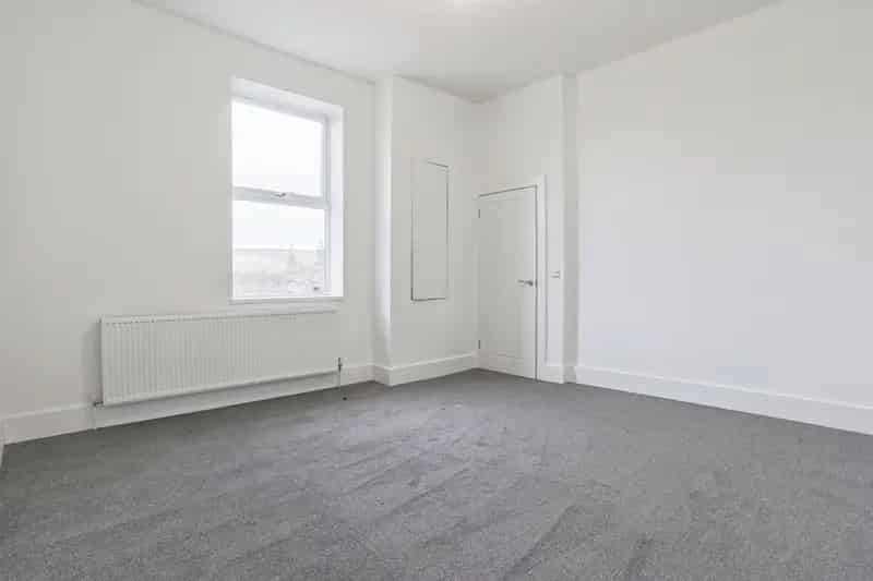 4 Bedroom Family Home With Two Storey Extension