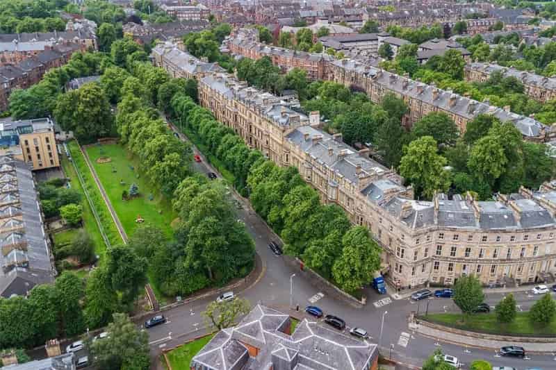 3 Bedroom Apartment for Sale in Glasgow's West End