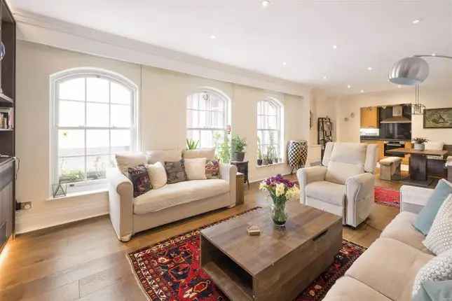 Flat for sale in Seymour Street, London W1H